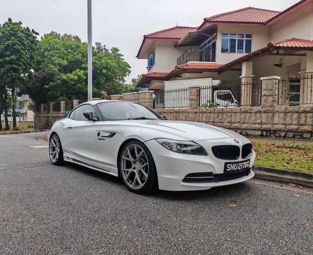 BMW Z4 sDrive35is M Sport (A) (Category: Used Cars) located in Singapore. Submitted by gamestopsg (Listing ID 1470124713, Image 2). Description: Cheapest Z4 SDrive35i, Selling At The Price Of A 23i. Probably The Lowest Depre ($13k) 300HP Machine You Can Get! Best Of All, It's A Bmw And A Convertible, Ticking Many Boxes At Once. Extremely Well Maintained, View To Appreciate The Condition And Power Of It! Trade In And Loan Can Be Arranged If Requir