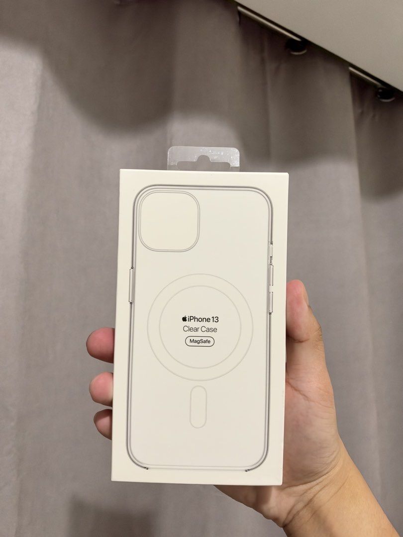 Bnew Iphone 13 Clear Case (Category: Cases & Sleeves) located in Mandaluyong City. Submitted by kier_ad (Listing ID 1470064592, Image 1). Description: Bnew and sealed Orginal from Apple Last price already. Location: Mandaluyong.