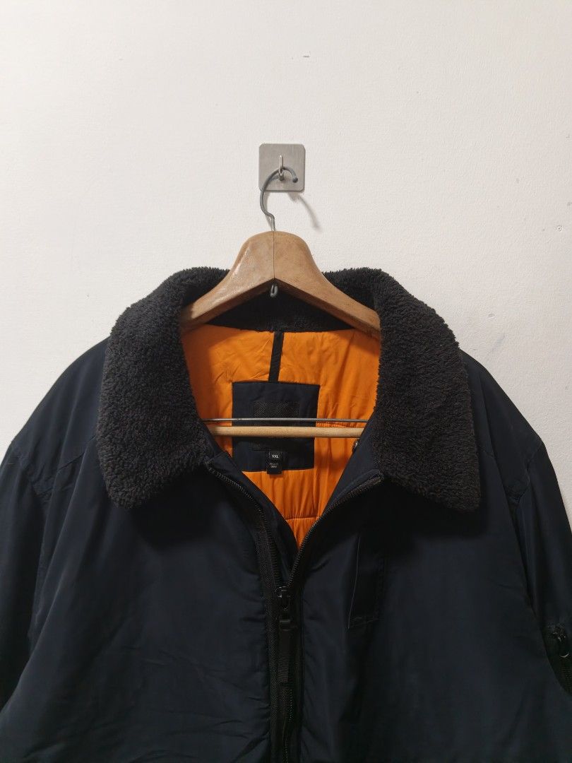 Bomber Jacket Sherpa Collar (Category: Coats, Jackets and Outerwear) located in Manila. Submitted by aristothrift (Listing ID 1470107697, Image 2). Description: 2XL On tag Dimes: 26x26 Excellent Condition No issue Location: Antipolo.