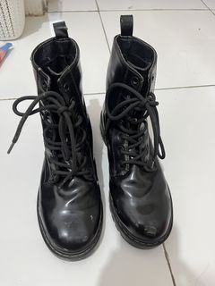 (Kategori: ) berada di . Dikirim oleh wadrobebynadd (ID iklan 1469971178, Gambar 1). Deskripsi: .