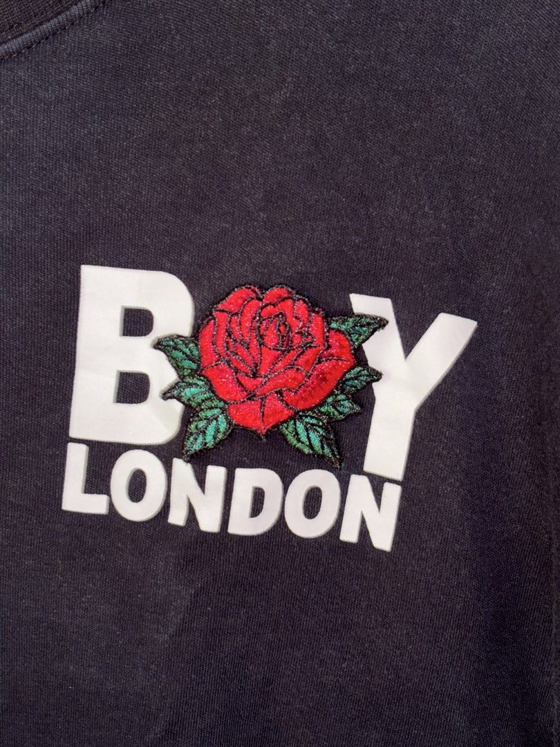 Boy London Rose Embroidered (Category: Tshirts & Polo Shirts ) located in Cabuyao City. Submitted by giothr1ft (Listing ID 1470060145, Image 3). Description: -Width: 23 -Length: 28 -Condition: 10/10 📌Buyers will shoulder the shipping fee.