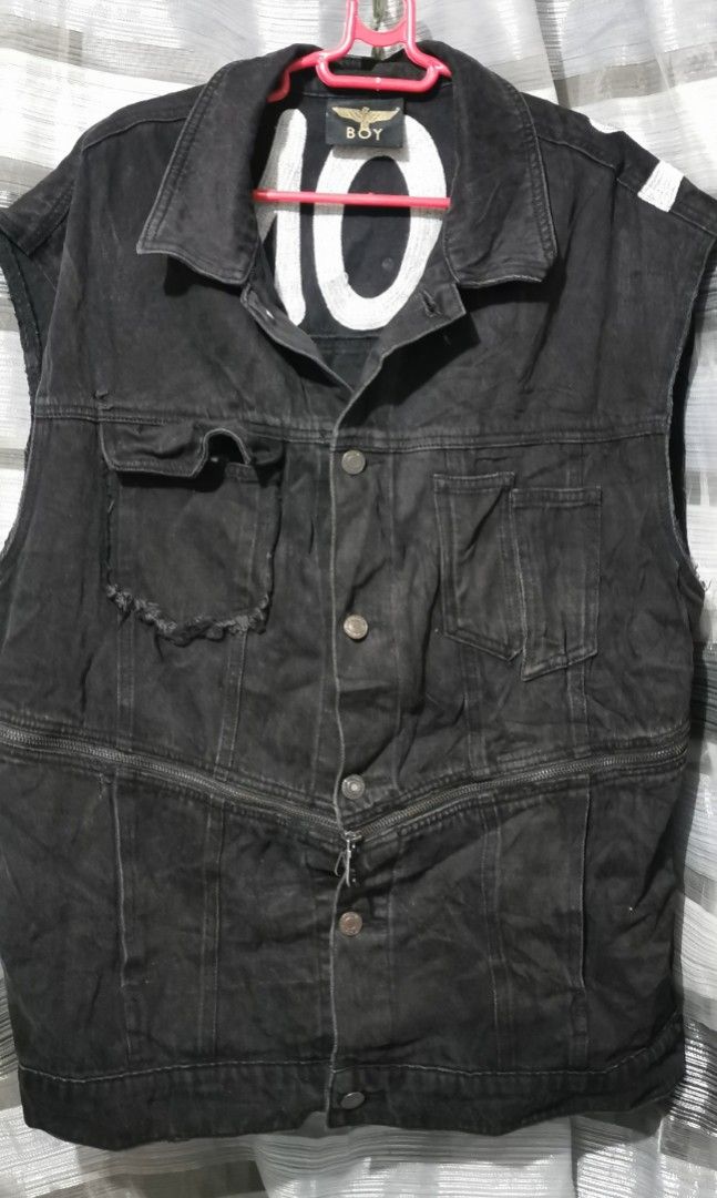 Boy London sleeveless denim vest (Category: Coats, Jackets and Outerwear) located in San Jose. Submitted by thrift_ni_sir (Listing ID 1469986363, Image 1). Description: Excellent condition MOP gcash MOD j&t Add shipping fee.
