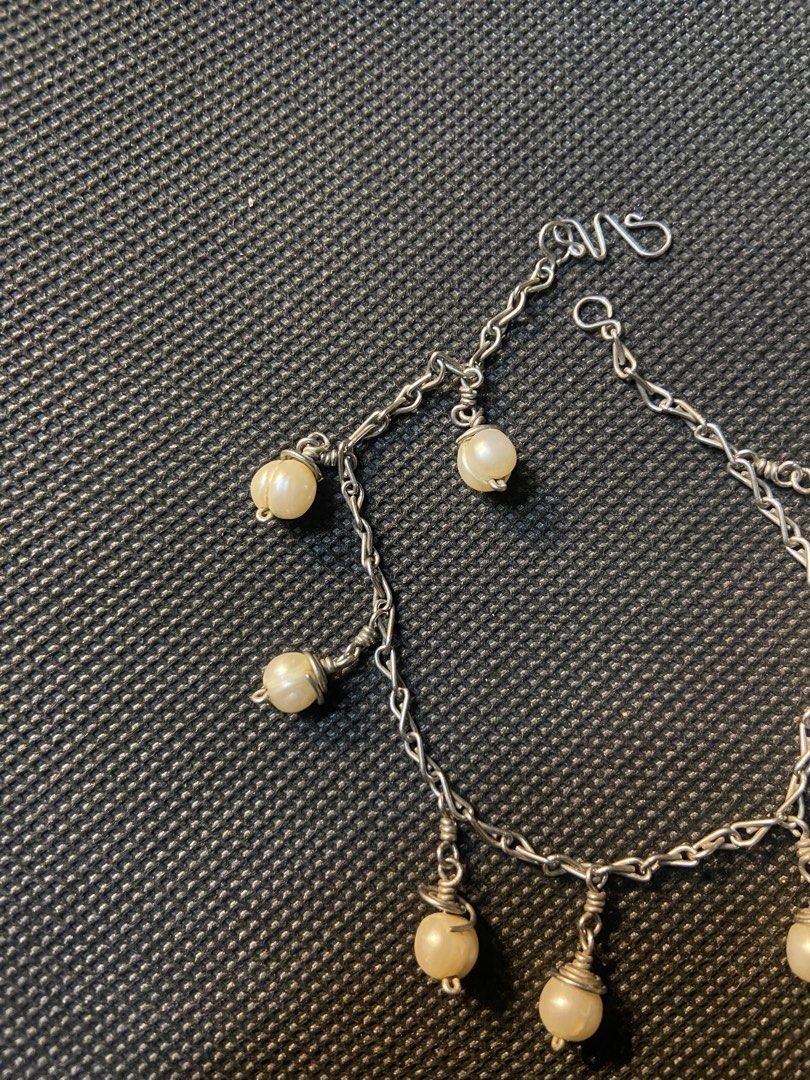 Bracelet with genuine pearls (Category: Bracelets) located in Binan City. Submitted by retroz_collections (Listing ID 1470074039, Image 2). Description: .