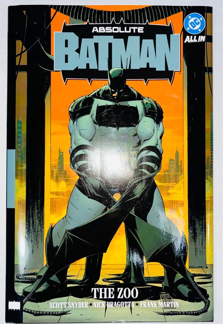 Brandnew Absolute Batman Hardcover Volume 1 (Category: Comics & Manga) located in Cavite. Submitted by mqaelaa (Listing ID 1470110249, Image 1). Description: Absolute Batman Hardcover ⭐️Brand New Shipping via J&T/GGx/SPX/Lalamove The story marks the debut of Mr. Freeze's Absolute Universe version, focusing on Victor Fries, his connection to the Ark M experiment, and its mysterious link to the Joker. Batman faces a deadly battle against Mr. Freeze