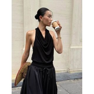 (Category: ) located in . Submitted by xoxoloveclothing (Listing ID 1470110573, Image 1). Description: .
