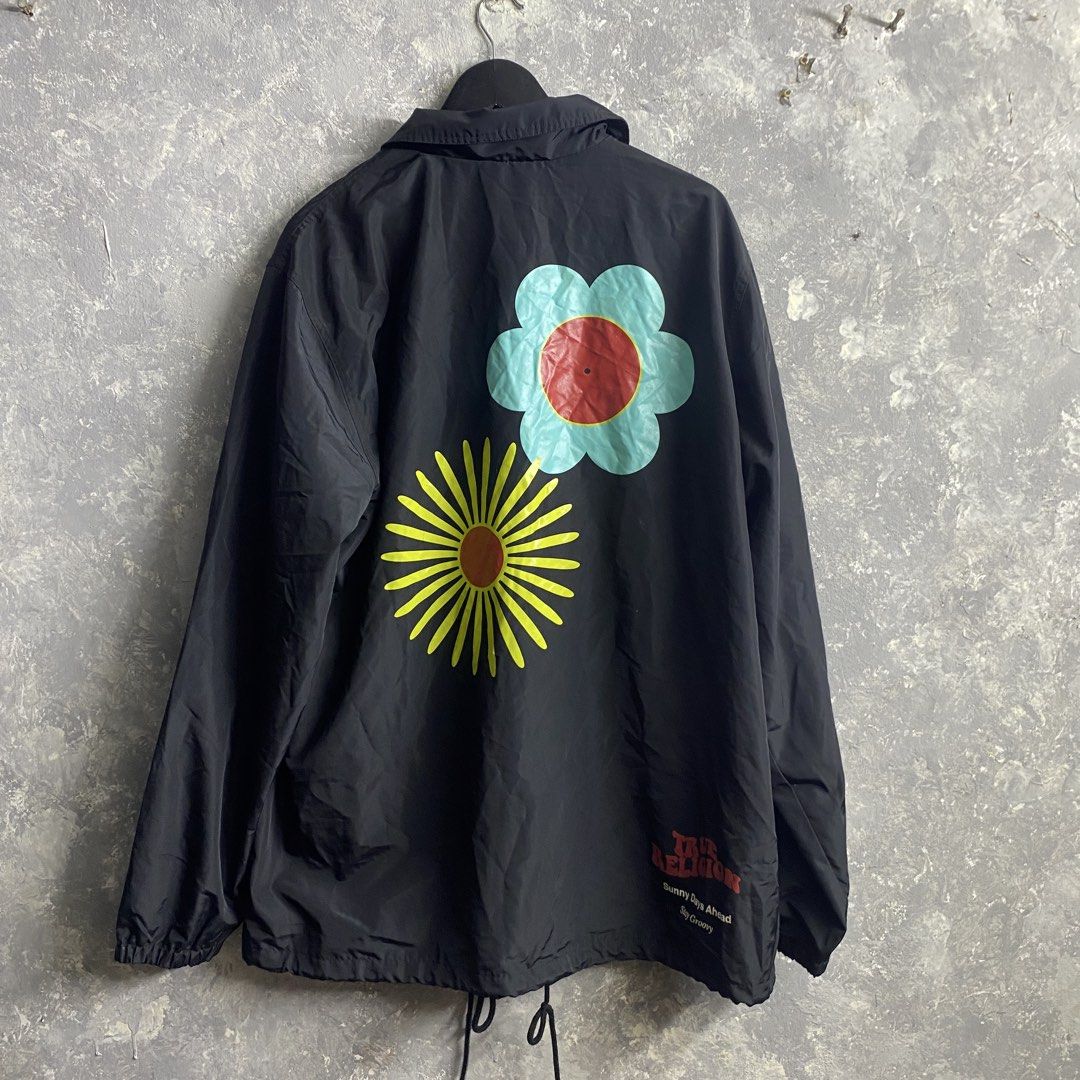 Brandnew True Religion Coach Jacket (Category: Coats, Jackets and Outerwear) located in Pasig City. Submitted by lumangkamisa (Listing ID 1470024000, Image 2). Description: Brandnew with tag (retails for $159 ) Jsut some storage stains 2XL ON TAG.