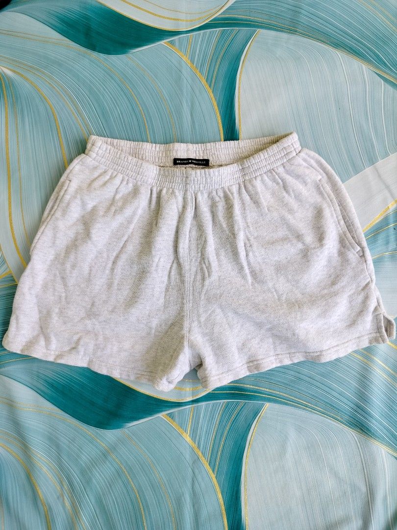 Brandy Melville grey sweatshorts (Category: Shorts) located in Manila. Submitted by geraldquinto_917 (Listing ID 1470082224, Image 1). Description: - Brand: Brandy Melville -Waist 28-38 - Color: Light grey heather - Style: Sweatshorts with elastic waistband and side pockets - Model code: MCH002S-Z094 - Fit: One size fits most - Condition: Great for lounging, casual wear, or running errands.