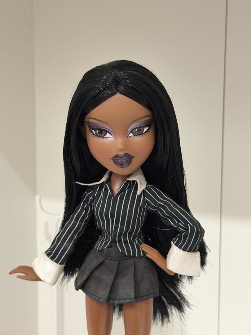 FT/FS: Bratz Rodarte Sasha Prototype (Category: Kids Toys) located in General Trias. Submitted by crybbratz (Listing ID 1470106915, Image 1). Description: for sale: 3,500 for trade: any sasha doll with the same value as her :) just send an offer 🫶 .
