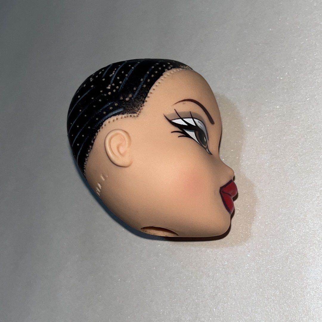 Bratz Style It Jade Head (Category: Kids Toys) located in Caloocan City. Submitted by yaandyy (Listing ID 1470047868, Image 3). Description: .