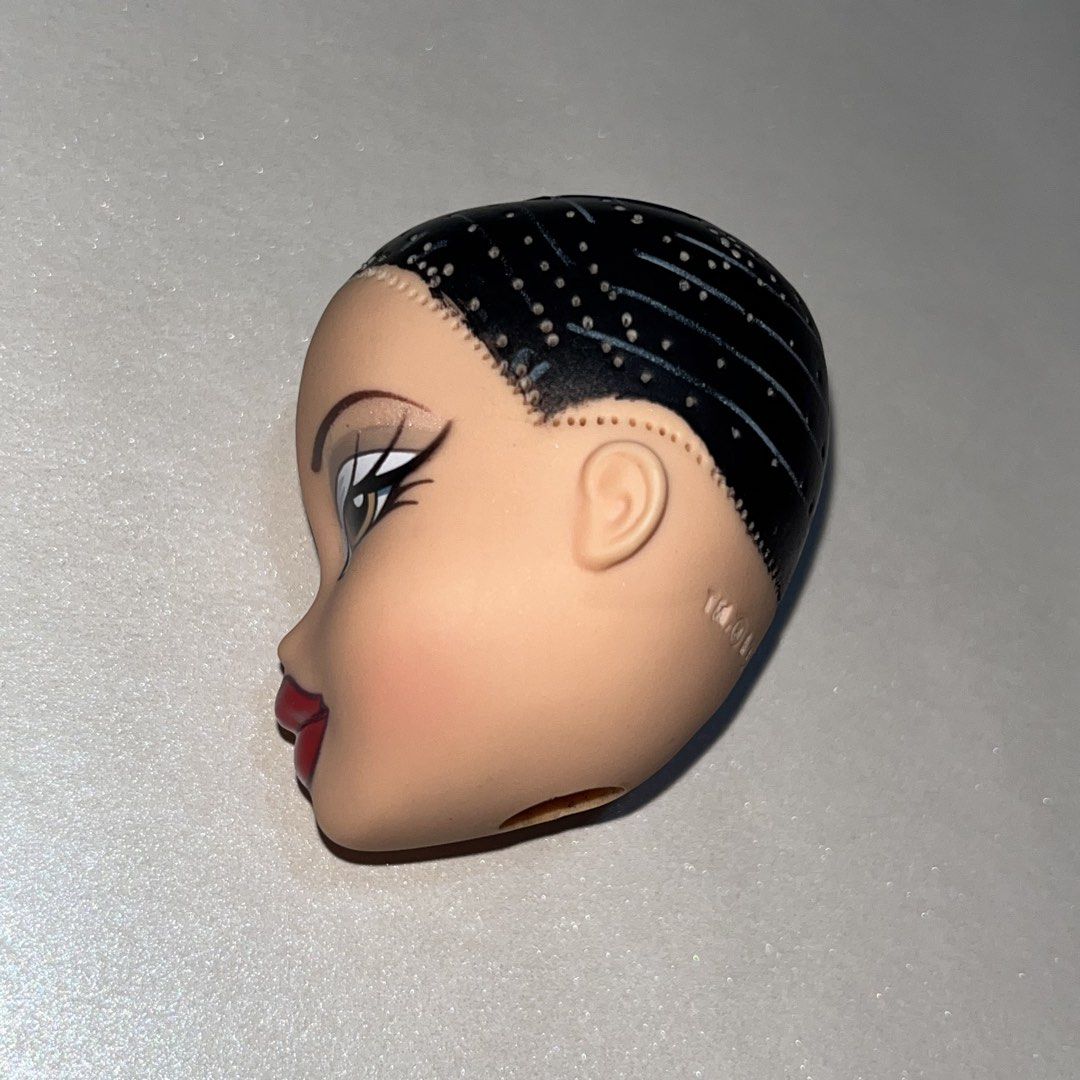 Bratz Style It Jade Head (Category: Kids Toys) located in Caloocan City. Submitted by yaandyy (Listing ID 1470047868, Image 2). Description: .