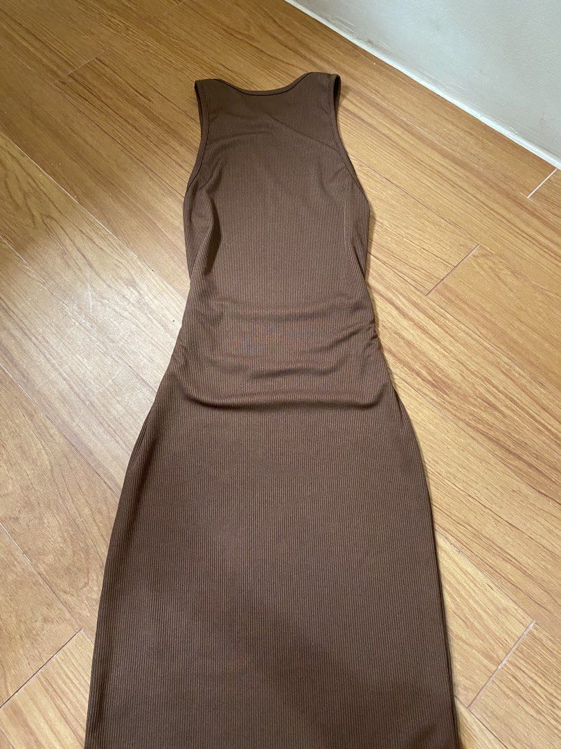 Brown Dress (Category: Dresses) located in General Trias. Submitted by rarekibae (Listing ID 1469972620, Image 1). Description: .