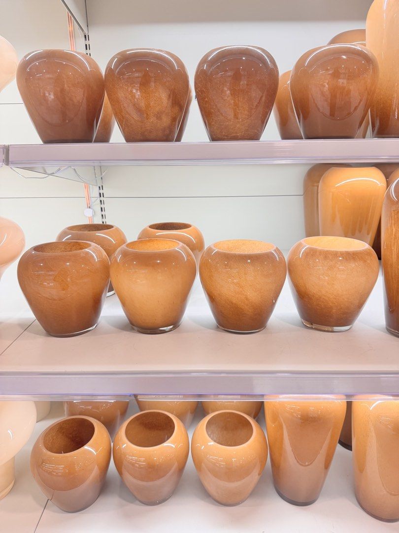 Brown Glass Vase (Category: Vases & Decorative Bowls) located in Mandaue City. Submitted by phalaenopsis_mandaue (Listing ID 1469957973, Image 2). Description: Plenty of stocks available.