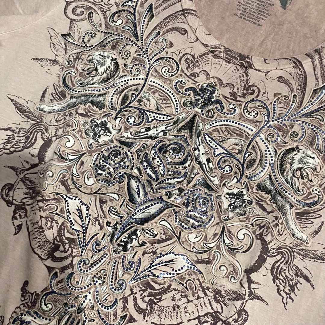 Buckaroo Graphic T-Shirt Brown Size S (Category: Tshirts & Polo Shirts ) located in San Jose. Submitted by riosnothere (Listing ID 1470053471, Image 2). Description: 𖤐 ‧₊⠄buckaroo ⤷ size: small - semi med note: - handwashed (ready to wear) - color may slightly vary due to lighting - pm for dimes/issues.