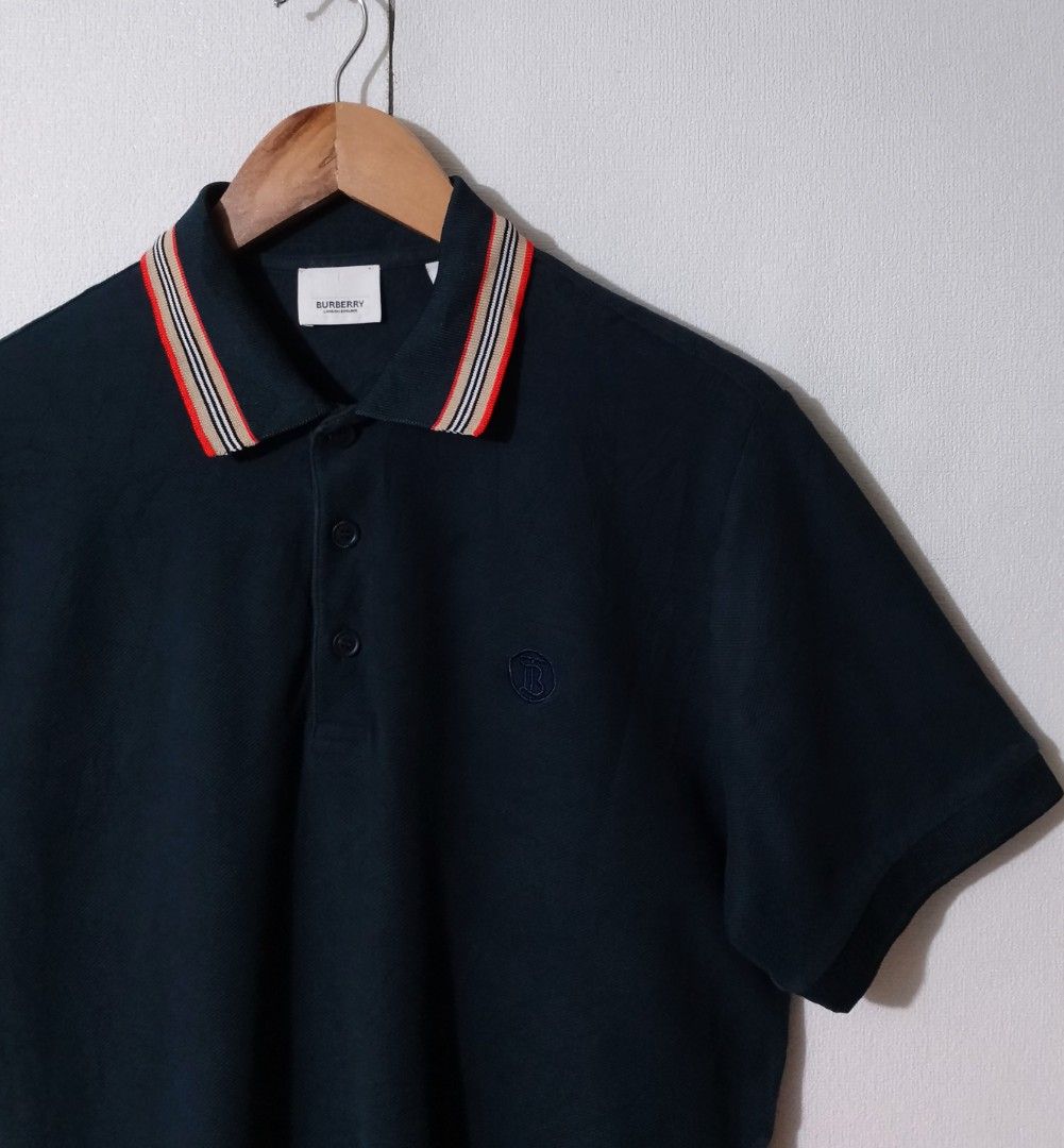 Burberry (Category: Tshirts & Polo Shirts ) located in Iligan City. Submitted by jh_pr0 (Listing ID 1469979338, Image 3). Description: Būrbērryyy Good as new Dimes: 21x28 Color rate: 9.9/10 No issue Mine: 1200+sf.