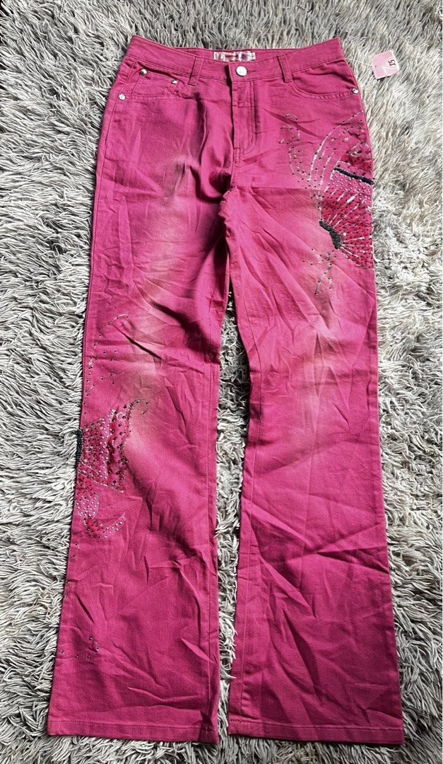 Butterfly Beaded Flared jeans (Category: Jeans) located in Cagayan de Oro. Submitted by epicbird.185fef (Listing ID 1470026065, Image 1). Description: 🦋BUTTERFLY BEADED SHEMERING VINTAGE PINK FLARED JEANS🦋 🎀27-28 🎀length 40 inch. 🎀like new! 🎀vv pretty! (No flaws) Mine💵450❌ Steal💸550 Grab💰650 Bid: add 50 inc. End of bedding: TOMORROW 10:30 AM Lock🔐1k AU☑️ (shipped) 🥀no when worn! Mine now pay now!🥀.