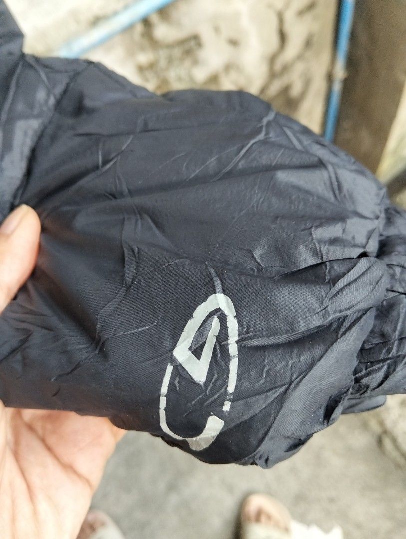 C9 by Champion Men's/Unisex Puffer Jacket (Category: Coats, Jackets and Outerwear) located in Malolos. Submitted by rthrift2026 (Listing ID 1470044869, Image 3). Description: .