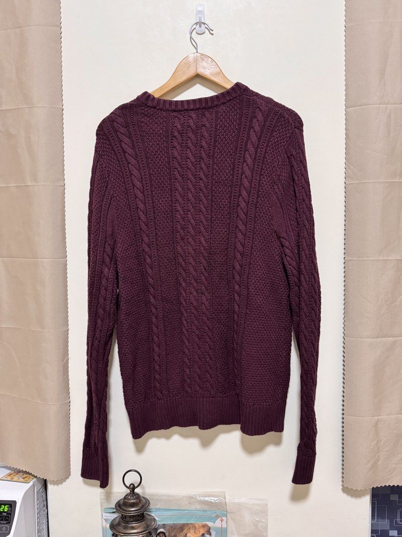 Cable Knit Sweater (Category: Coats, Jackets and Outerwear) located in Manila. Submitted by seayouncey (Listing ID 1470044264, Image 2). Description: - Brand: Goodfellow & Co - Color: Maroon - Style: Classic crewneck cable knit sweater - Features: Long sleeves, textured all-over knit, ribbed collar, cuffs, and hem - Material: Thick and warm for cooler weather - Condition: Clean and well-kept.