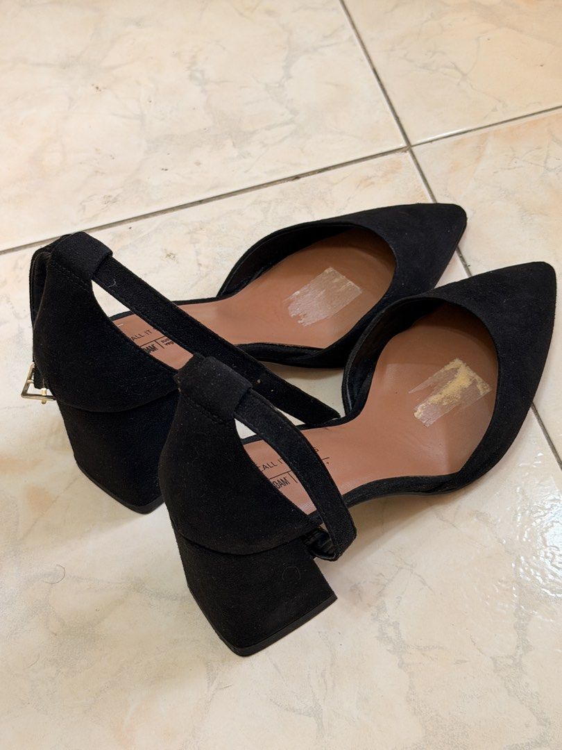 Call It Spring Daliaa Black Heels Size US 7.5 (Category: Heels) located in Cebu City. Submitted by liatan08 (Listing ID 1469995407, Image 2). Description: - Brand: Call It Spring - Model: Daliaa - Color: Black - Size: US 7.5 / EUR 38 / UK 5 - Style: Pointed toe with ankle strap and comfortable block heel - Comfort: Features sustainable B.E.D. Foam vegan insoles - Inclusions: Comes with original box - Condition: barely used Flaws: inner sole has b