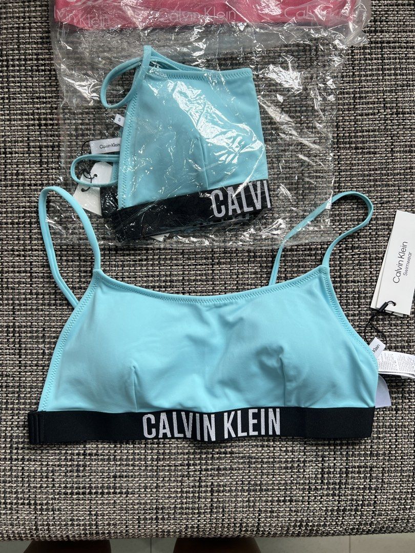 Calvin Klein Bra (Category: Undergarments & Loungewear) located in Cainta. Submitted by vrenaussiegoods (Listing ID 1469956241, Image 2). Description: .