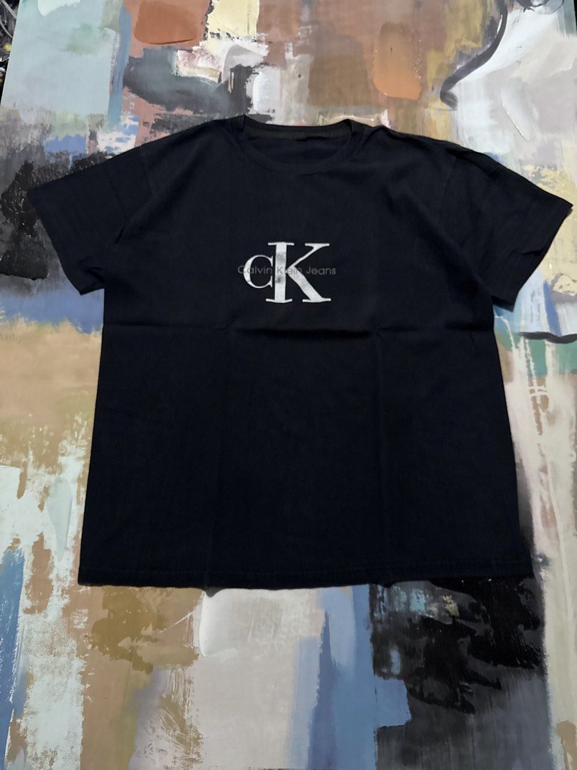 Calvin Klein Vintage (Category: Tshirts & Polo Shirts ) located in Las Pinas. Submitted by thrftmnl. (Listing ID 1469964137, Image 1). Description: Calvin Klein Vintage Size: Large Dimes Width: 22.5 Length: 26.5 Issue: cut tag.