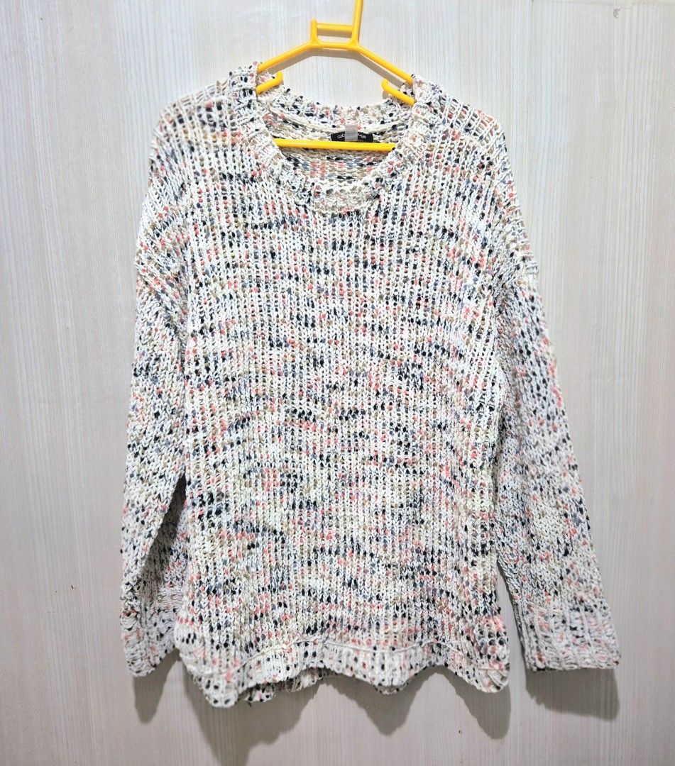 Candy Speckled Knit Sweater - cable & gauge (Category: Longsleeves) located in San Mateo. Submitted by sellbypelle (Listing ID 1470016338, Image 2). Description: Pre loved 🌸 Brand: cable & gauge Actual Measurements W: 23 (46 bust) can stretch up to 25 L : 30 inch No Issue Location: Rizal 💰 Payment: GCash — pay first 📦 Shipping: + sf via J&T only 🗓️ Batch shipping: Once a week 💡 Actual color may vary slightly due to lighting and screen settin