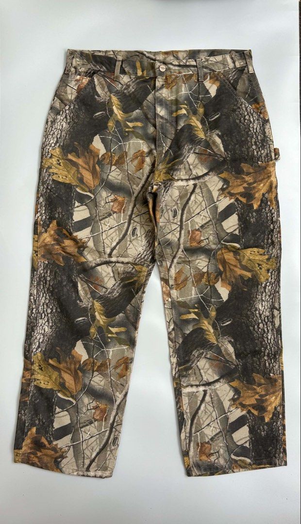 Carhartt B158 CMO Realtree Carpenter Pants (Category: Jeans) located in Tacloban City. Submitted by xyrus_olimpo (Listing ID 1470106803, Image 1). Description: Size: 38x30 Waist: 38 Length: 44 Hem:9.8 Color rate: 9.5/10 Issue: 2 Pinhole 📍Please consider your purchase carefully. 📍All items are pre-owned unless otherwise stated. 📍All sales are final-no returns or exchanges. 📍Free shipping within the Philippines.
