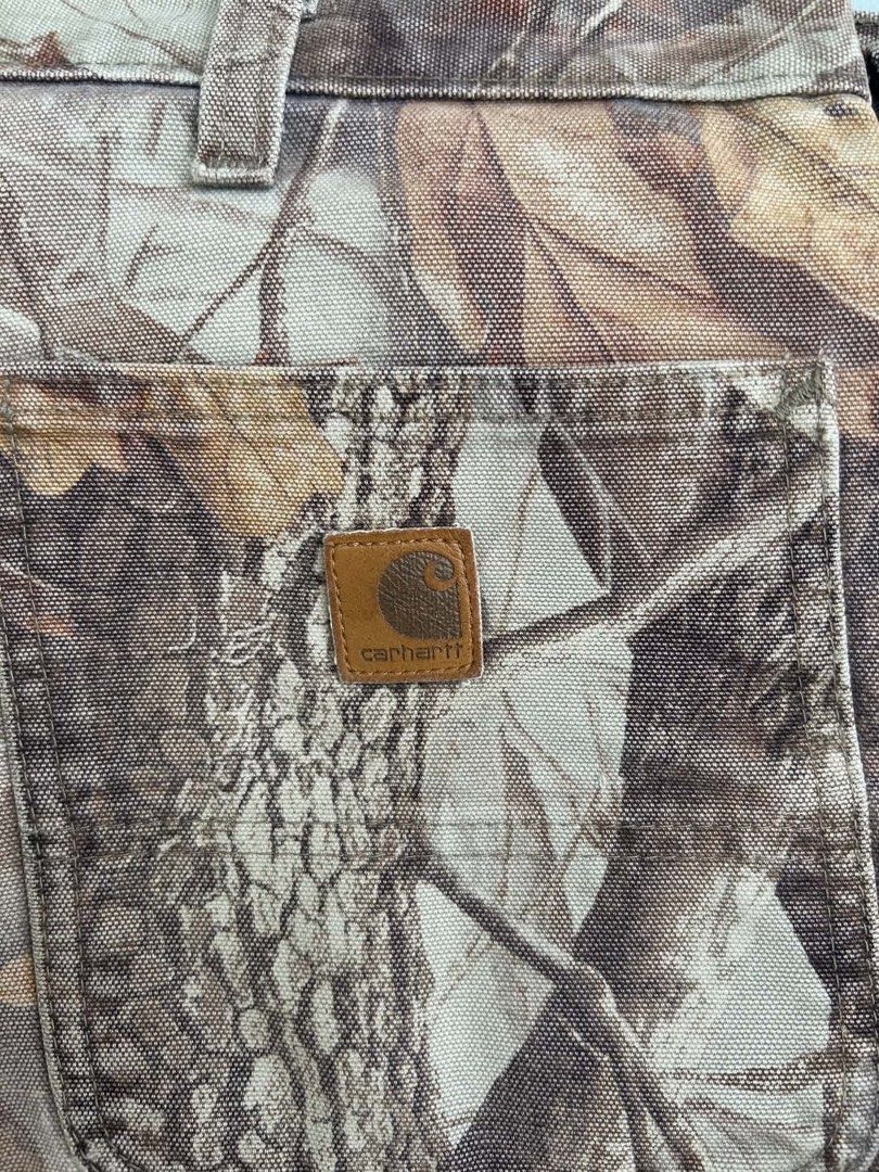 Carhartt B191 CMO Realtree Carpenter Jorts (Category: Shorts) located in Tacloban City. Submitted by xyrus_olimpo (Listing ID 1470106409, Image 3). Description: Size: 36 Waist: 36 Length: 20.5 Hem: 12.3 Color rate: 8.8/10 Issue: Scratches and Sign of Use 📍Please consider your purchase carefully. 📍All items are pre-owned unless otherwise stated. 📍All sales are final-no returns or exchanges. 📍Free shipping within the Philippines.