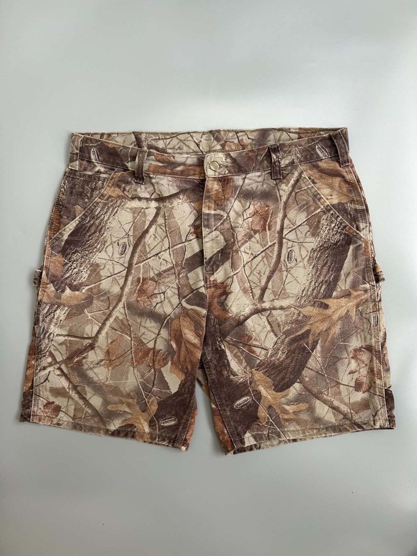 Carhartt B191 CMO Realtree Carpenter Jorts (Category: Shorts) located in Tacloban City. Submitted by xyrus_olimpo (Listing ID 1470106409, Image 1). Description: Size: 36 Waist: 36 Length: 20.5 Hem: 12.3 Color rate: 8.8/10 Issue: Scratches and Sign of Use 📍Please consider your purchase carefully. 📍All items are pre-owned unless otherwise stated. 📍All sales are final-no returns or exchanges. 📍Free shipping within the Philippines.