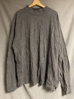 (Category: ) located in . Submitted by ukaythriftshirt (Listing ID 1470060341, Image 1). Description: .