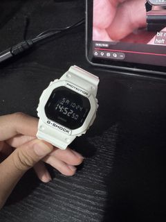 Casio G-Shock Space Invaders Limited Edition DW-6900, Men's Fashion ...