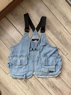 (Category: ) located in . Submitted by thefelicitythriftwear (Listing ID 1469988797, Image 1). Description: .
