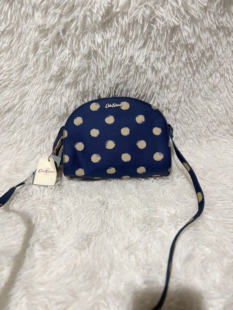 Cath kidston (Category: Cross-body Bags) located in Baguio. Submitted by rheaanne07 (Listing ID 1470076348, Image 2). Description: Brand new cath kidston polka crossbody With tags Orig.