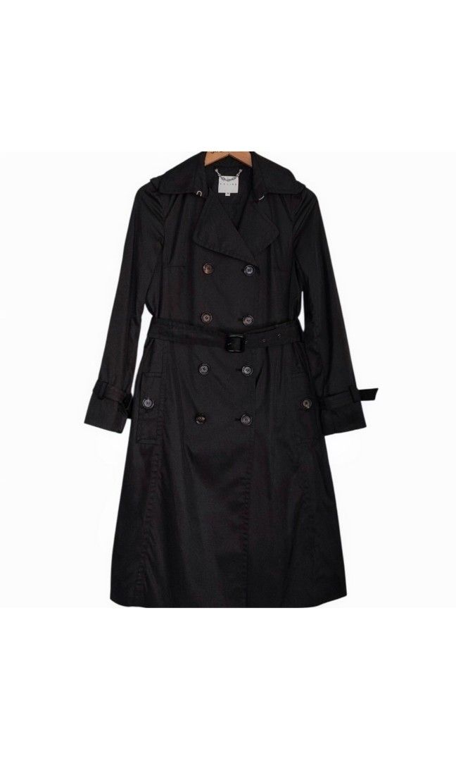 Celine Paris Black Trench coat (Category: Luxury Apparel) located in Caloocan City. Submitted by modishthriftstore (Listing ID 1470109246, Image 3). Description: The ultimate wardrobe investment piece: the classic Celine trench." *Effortless, and beautifully tailored. *A timeless silhouette that will simply never go out of style. 🔥AUTHENTIC: Orig SRP: P 100,000+ ❤M-L S:15.5 C:19.5 L:41 Loc: North Caloocan.
