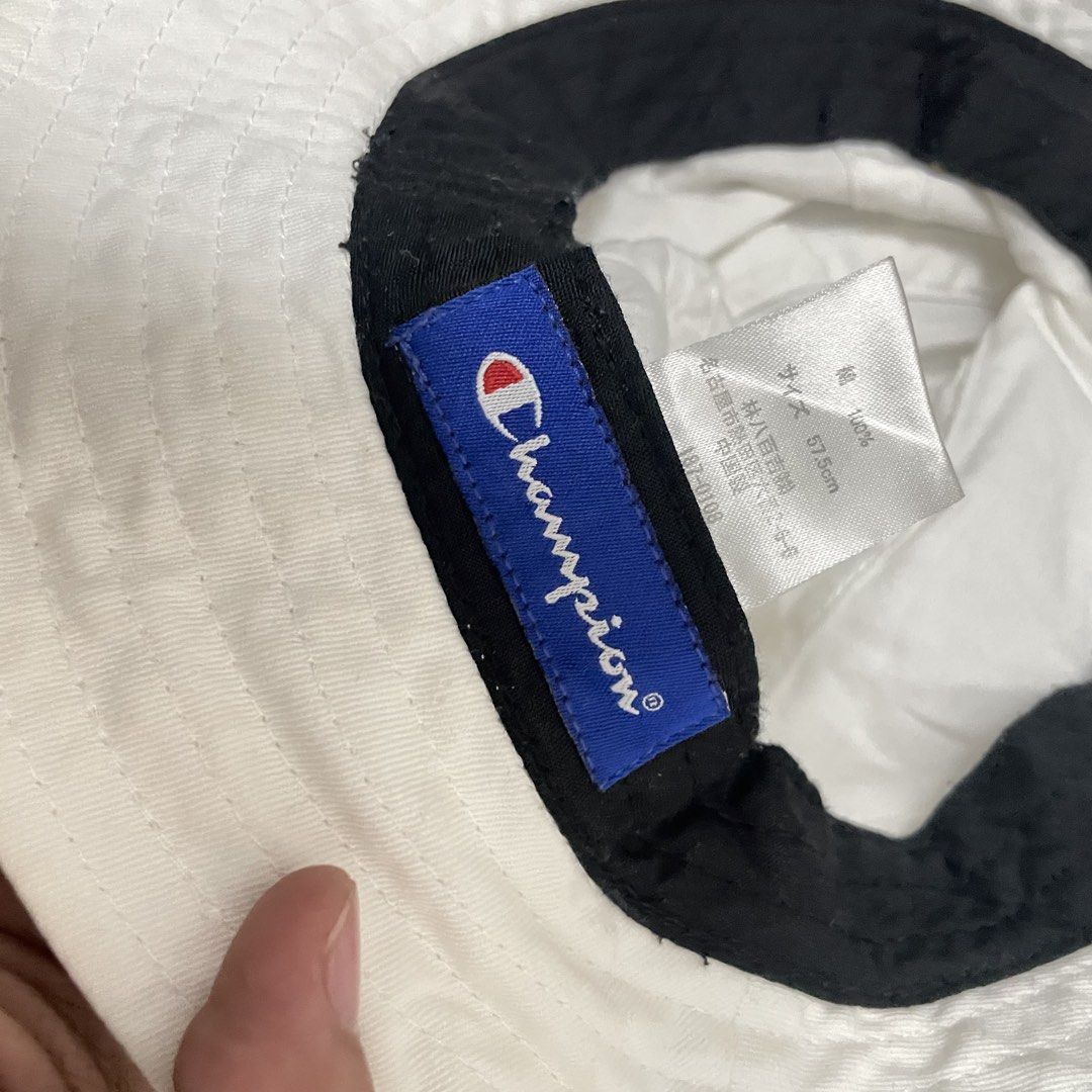 Champion Bucket Hat (Category: Activewear) located in Cebu City. Submitted by looted.goods (Listing ID 1470104305, Image 3). Description: Need wash.