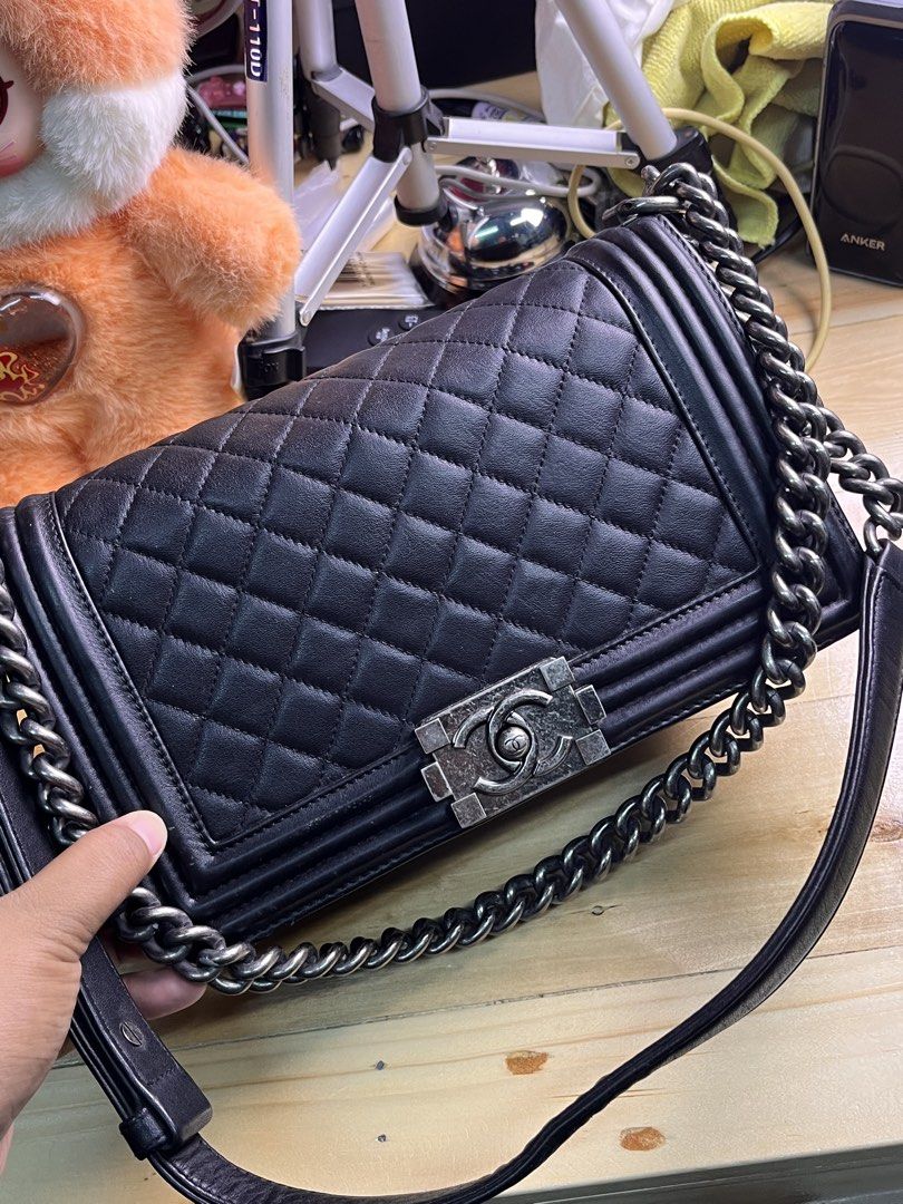 Chanel le boy sling bag (Category: Cross-body Bags) located in Cagayan de Oro. Submitted by allaboutukayukaybagscdo (Listing ID 1470038829, Image 2). Description: .