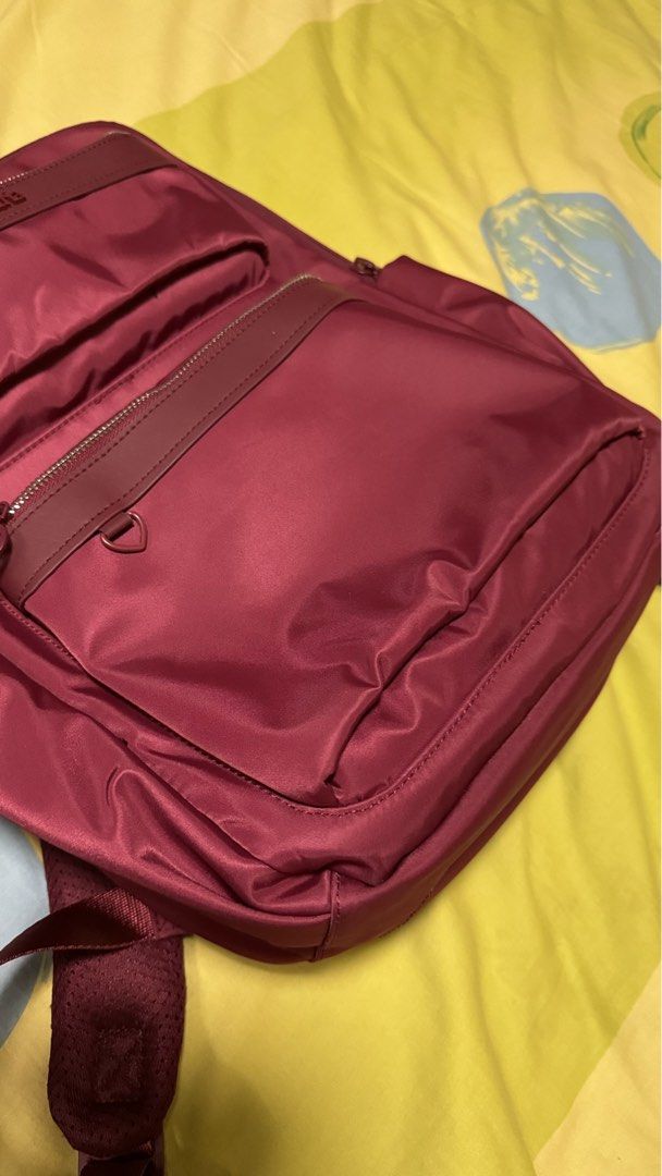 Chantria CB00986 Premium Compact Multi Compartment Work Backpack For Women (Category: Backpacks) located in Pasay City. Submitted by tindarela (Listing ID 1469965735, Image 3). Description: Few times lang nagamit mas gusto ko yung expandable na bag kahit super ganda niya🥹 no issues super dami din ng pockets inside and very sturdy never loose its shape din.