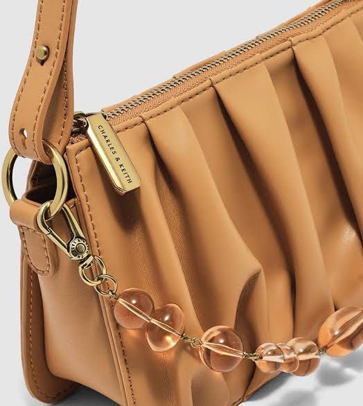 Charles & keith (Category: Shoulder Bags) located in Baguio. Submitted by rheaanne07 (Listing ID 1470076179, Image 2). Description: Charles & keith Ruched Bead-Handle Shoulder Bag Like new Orig.