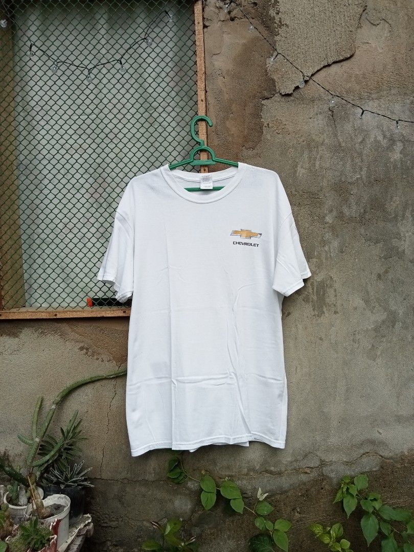 Chevrolet Car Tee (Category: Tshirts & Polo Shirts ) located in Cabadbaran. Submitted by reizen_ace051823 (Listing ID 1470023940, Image 2). Description: - condition 9.5/10 - no issue - size large on tag - dimes L30 x W21.5.
