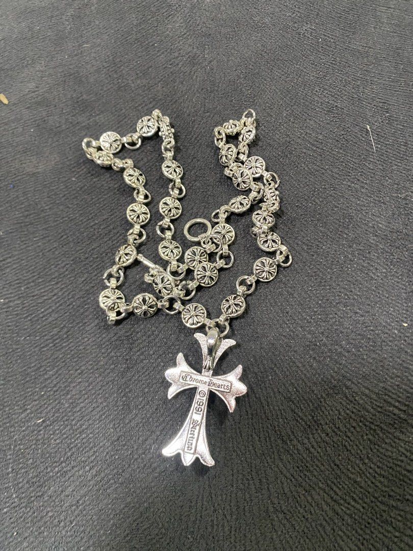 Chrome Hearts Necklace (Category: Jewelry) located in Manila. Submitted by trueforest.6daf30 (Listing ID 1470073819, Image 2). Description: 53-55cm length.