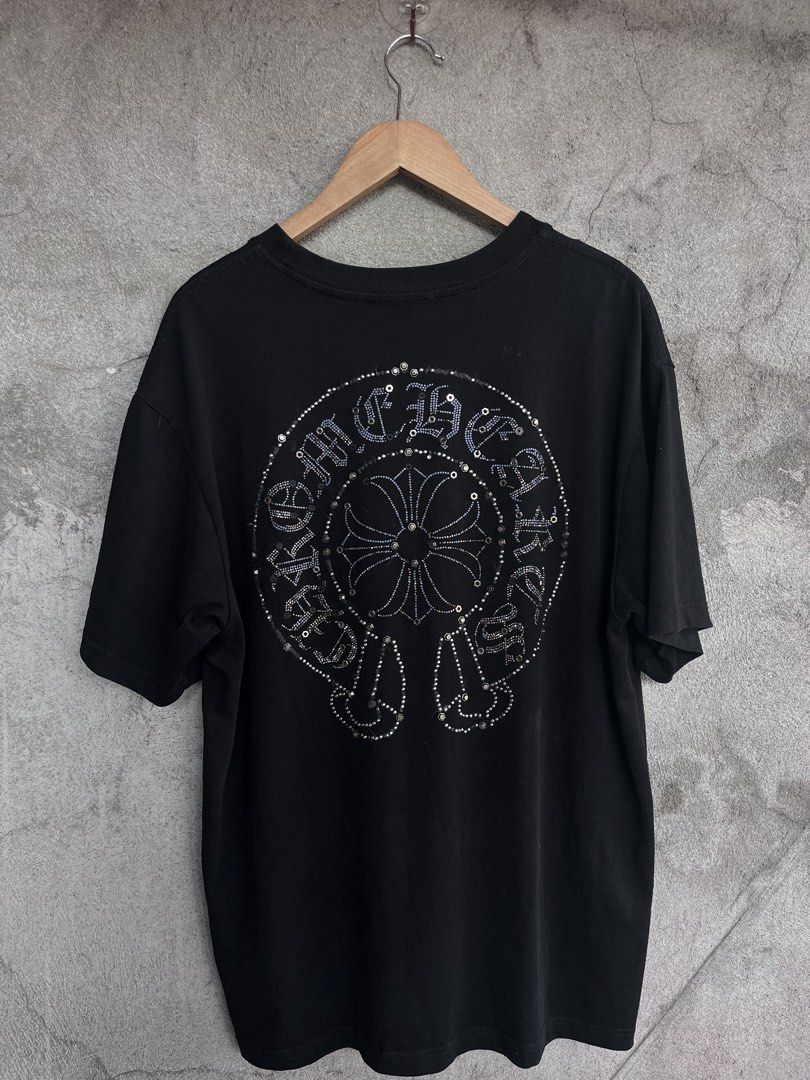 Chromehearts Tee (Category: Tshirts & Polo Shirts ) located in Bacolod City. Submitted by eman_03 (Listing ID 1469963522, Image 2). Description: 📍Chrome Hearts Tee Size L-XL 23W x 28-29L Excellent Condition Heavy Cloth -Bacolod City, Negros Occidental 📥DM.