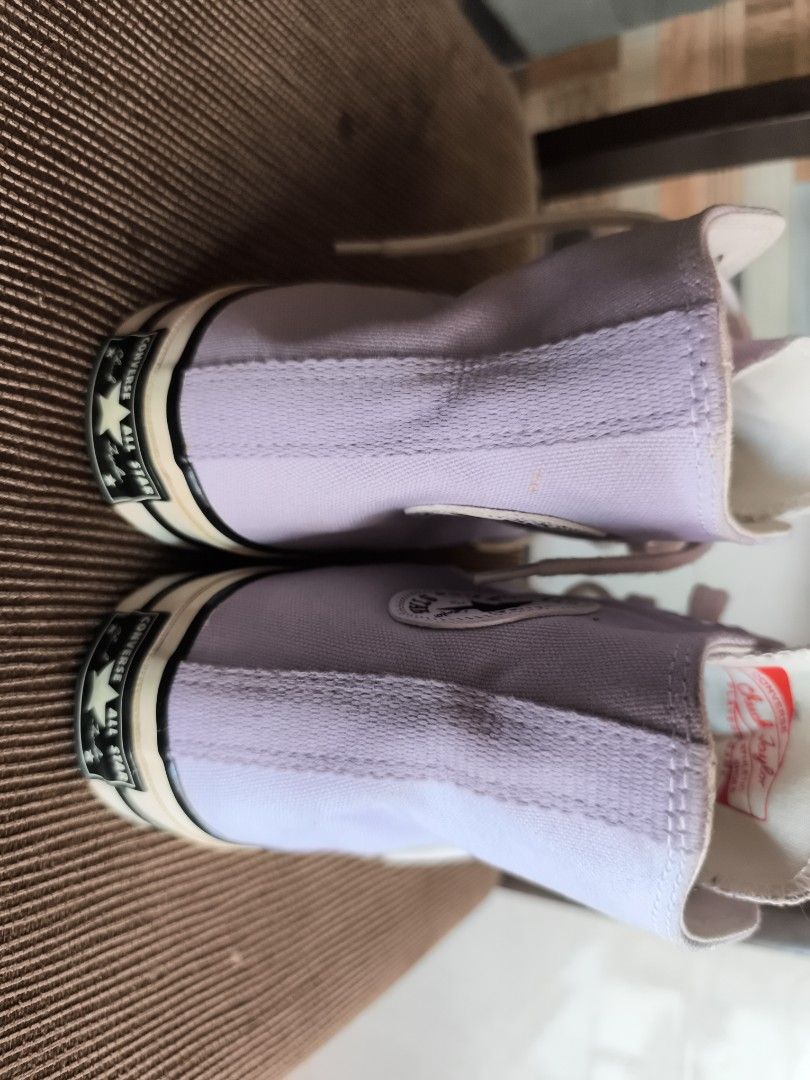 Chuck taylor (Category: Dress Shoes) located in Manila. Submitted by declutterwithmae2x (Listing ID 1469967168, Image 3). Description: Code: converse Size: 4.5 Brand/Origin: VIETNAMESE Price: ₱ 8000 Condition: LIKE NEW ⚠️ REMINDERS: • Items are preloved/ukay bales. Please manage expectations. • Wash before wearing for hygiene purposes! • Color may slightly vary due to studio lighting. • No cancellations or returns allowed.