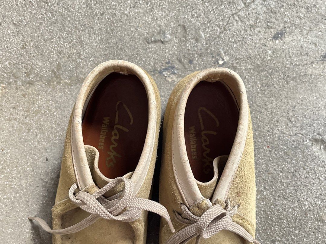 Clarks Wallabee Maple Suede (Category: Casual Shoes) located in Manila. Submitted by isabelm_ (Listing ID 1470030682, Image 3). Description: Clarks Wallabee Very Good Condition (just needs cleaning) Fits 23CM Used 5x max, not my style </3 ₱2,599 + SF 🍁 Via Lalamove/J&T/LBC.