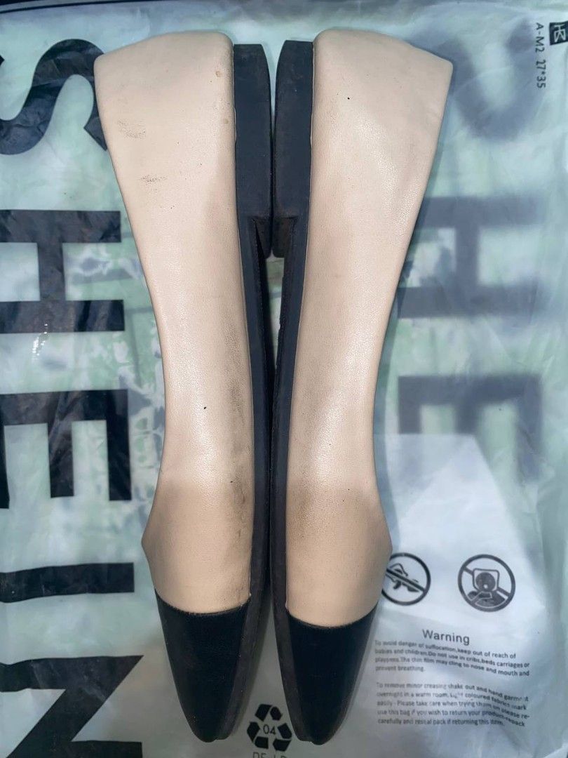 CLN Oxford Ballerinas (Category: Flats & Sandals) located in Mandaue City. Submitted by veilobvi (Listing ID 1470054195, Image 2). Description: RFS: wrong size/doesn't fit.