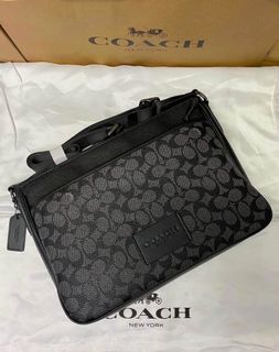 (Category: ) located in . Submitted by bagsboutiqueph (Listing ID 1469959775, Image 1). Description: .