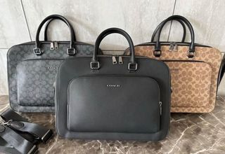 (Category: ) located in . Submitted by bagsboutiqueph (Listing ID 1469960556, Image 1). Description: .
