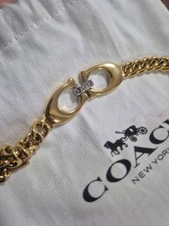 (Category: ) located in . Submitted by fromywardrobe (Listing ID 1469984981, Image 1). Description: .
