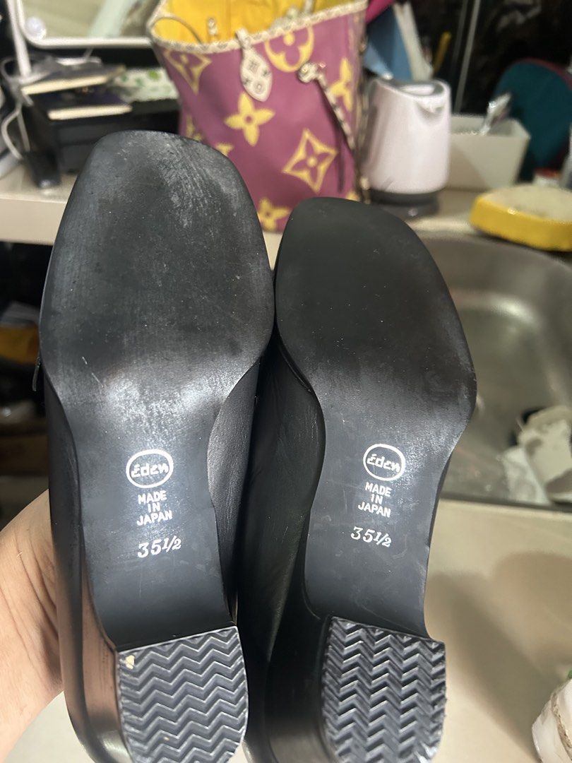 Coca loafers black size35 1/2 (Category: Loafers) located in Cavite. Submitted by cecitrifthshop (Listing ID 1469960695, Image 3). Description: Black leather penny loafer by Coca italy size 35.1/2 like new .