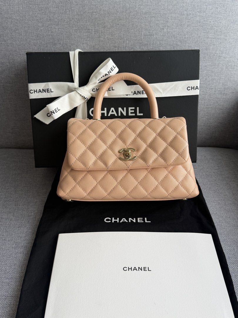 COCO TOP HANDLE SMALL (Category: Luxury Bags & Wallets) located in Makati City. Submitted by theladyluxe.ph (Listing ID 1469948209, Image 1). Description: ✨ CHANEL COCO TOP HANDLE ROSE CLAIR ✨ Small GHW Caviar leather Series 31 RANK A+ Complete set no receipt w/ FREE certificate of authenticity Store Price 370k+ 🏷️ 280k only for 3 mo layaway Nego for cash 💳 MOP: BPI/Bank Transfer/Gcash/Maya/Paypal DISCLAIMER: theladyluxxe is NOT AFFILIATED with