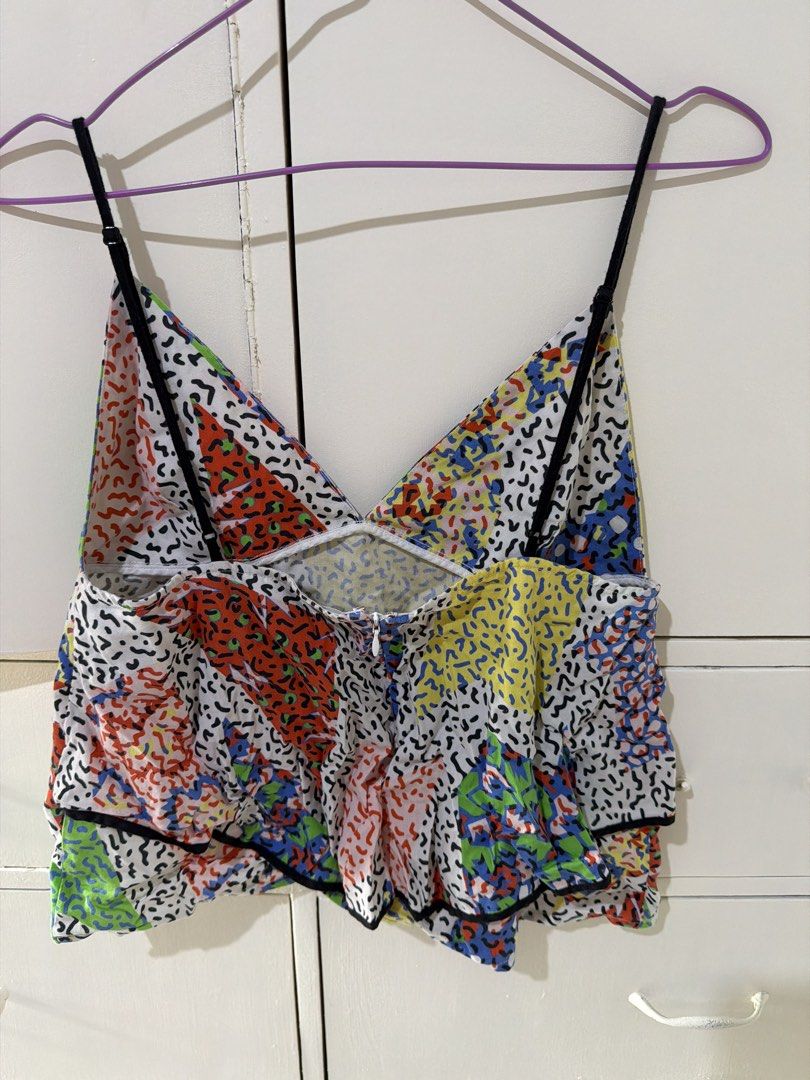 Colorful 80s abstract print spaghetti strap crop top (Category: Sleeveless) located in Rizal. Submitted by kyliemaine (Listing ID 1470024210, Image 1). Description: .