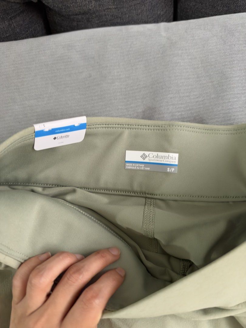Columbia Active Fit Skort Size S Sage Green (Category: Activewear) located in Cainta. Submitted by shesellsss (Listing ID 1470012016, Image 2). Description: - Brand new with original tags attached (Store price: $55) - Size: S (Active fit style) - Color: Sage Green - Built-in shorts underneath for comfort and coverage - Convenient drawstring cinching detail on the side pocket - Made in Vietnam.